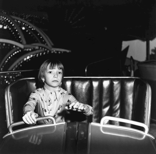 Mädchen im Karussell, Leipzig 1982