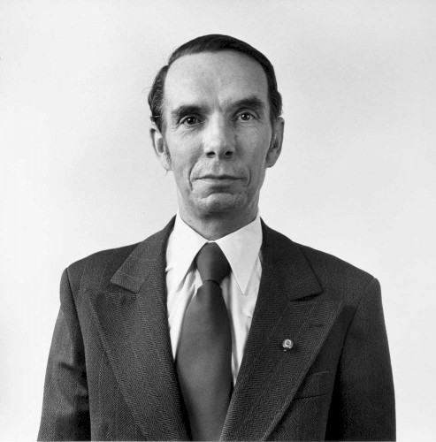 Mann mit Parteiabzeichen, Leipzig 1984